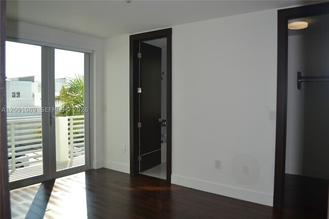 Building Photo - 8241 NW 34th St