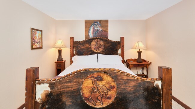 Building Photo - 123 N Wahsatch Ave