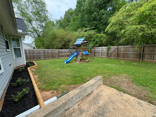 Building Photo - 6718 Pole Creek Dr