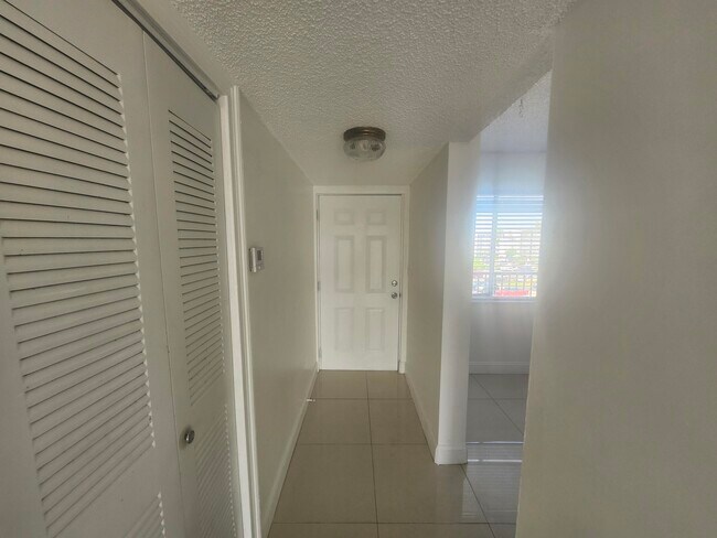Building Photo - 8600 N Sherman Cir