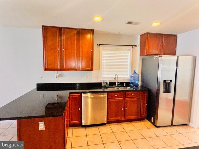 Building Photo - 42 Fuzzy Tail Dr
