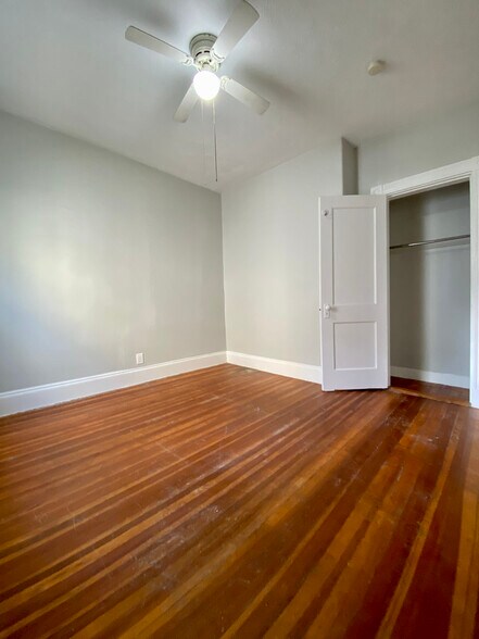 Building Photo - 14 Belknap St