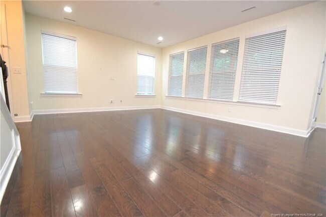 Building Photo - 1028 Laurel Twist Rd