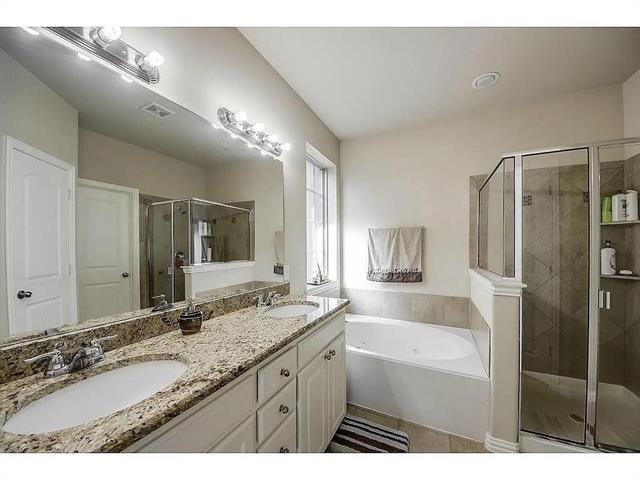 Building Photo - 212 Chester Dr