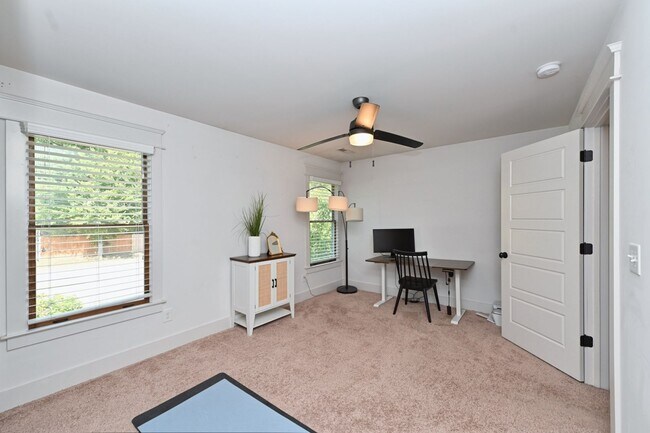 Building Photo - **NEWER HOME IN THE HEART OF EAST NASHVILL...