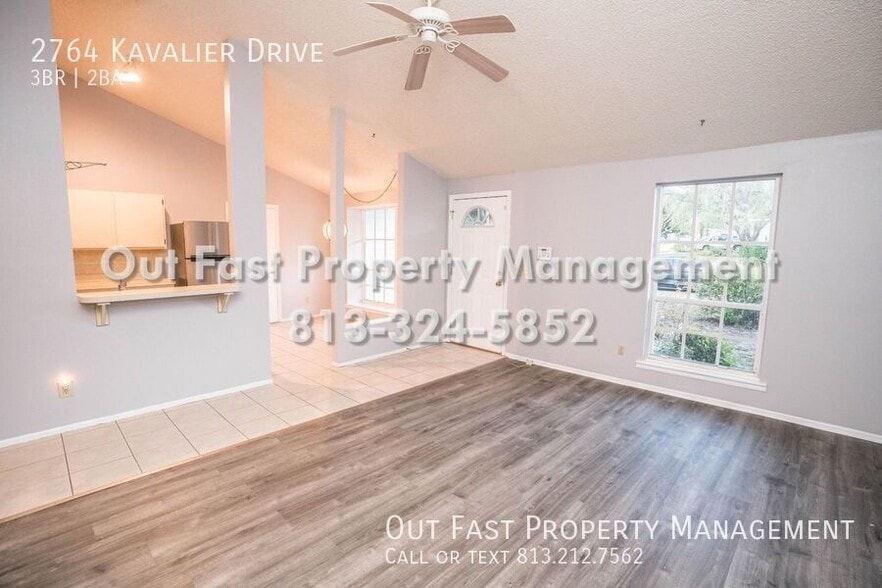 Building Photo - 2764 Kavalier Dr