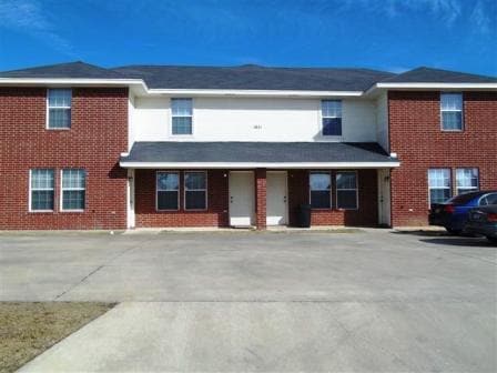 Building Photo - 1611 Inca Dr