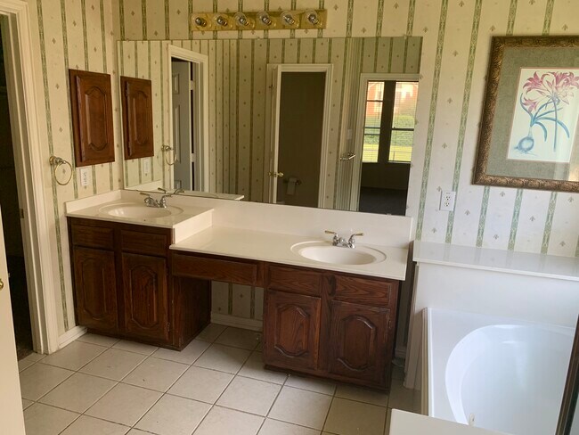 Bathroom - 6009 Wilmington Dr