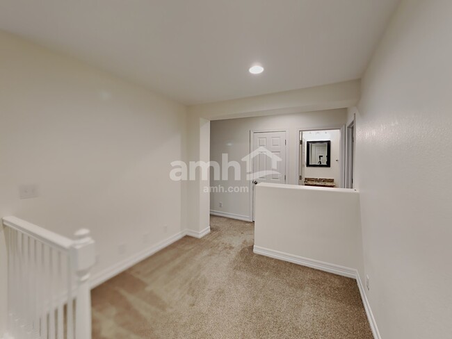 Building Photo - 6078 E 137th Ave
