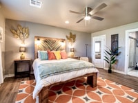 Building Photo - 613 Abadan Dr