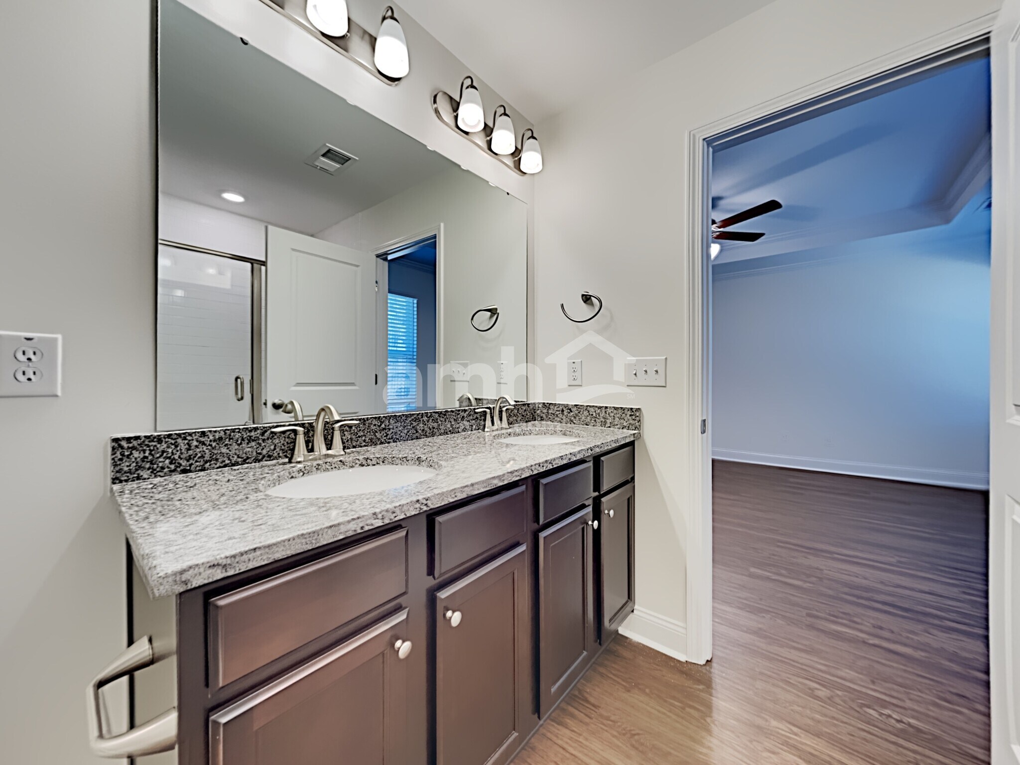 Building Photo - 308 Bering Ln