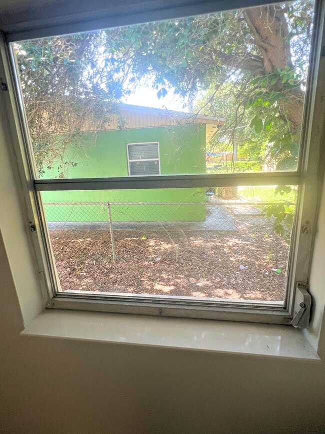 Building Photo - 4787 Tortuga Dr