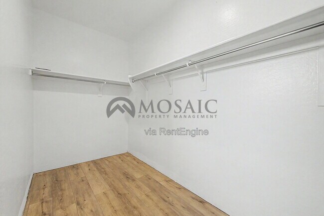 Building Photo - 598 W Belmont Red Trail