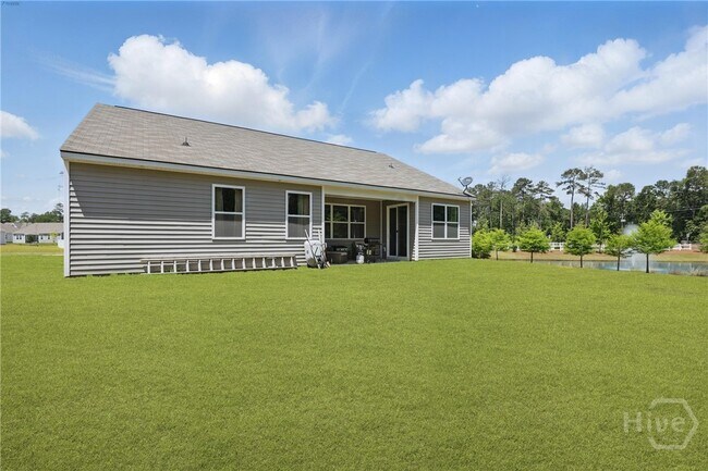 Building Photo - 203 Merganser Dr