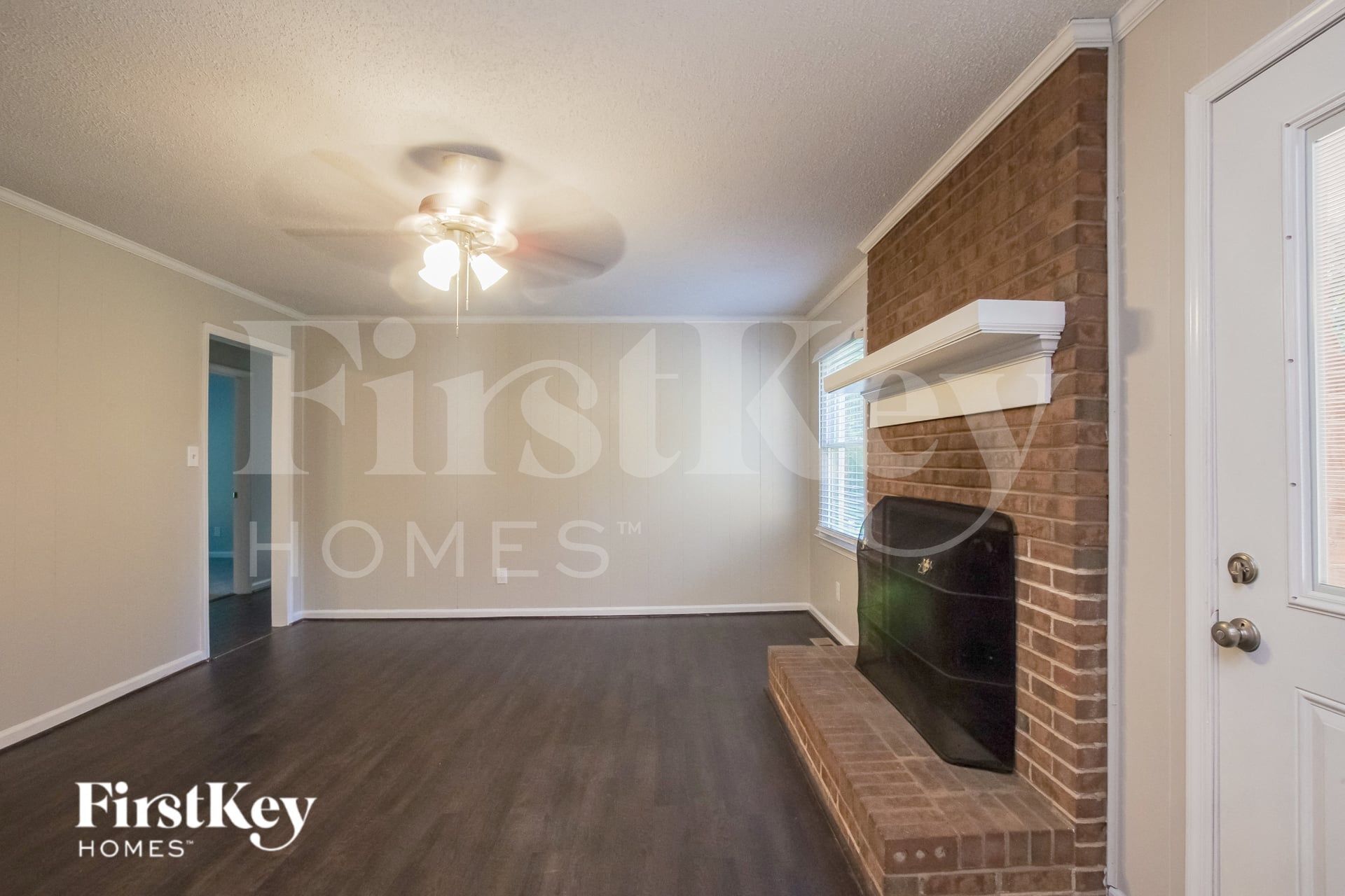 Building Photo - 1023 Lightwood Dr
