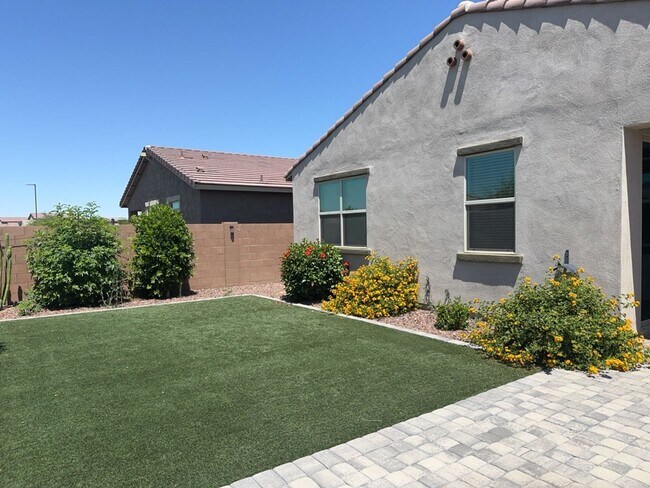Building Photo - GORGEOUS MARLEY PARK 4 BEDROOM WITH TURF B...