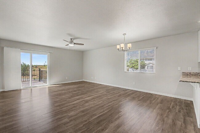 Building Photo - 1005 Scarlet Oak Dr