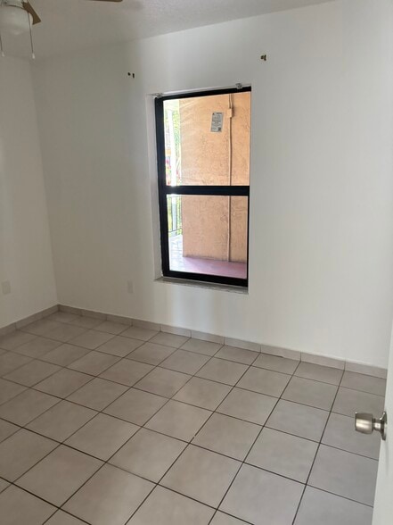 Building Photo - 10851 SW 2nd St