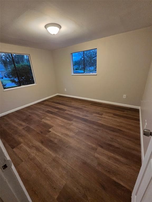 Building Photo - 39611 Meadowood Loop