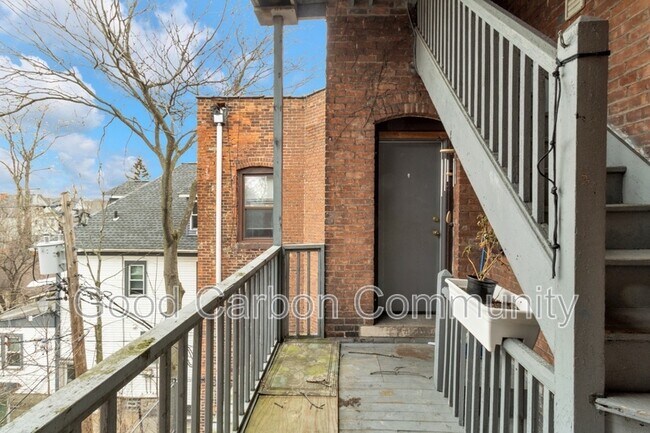 Building Photo - 718 Ashland Ave