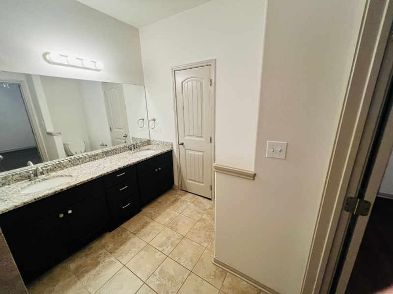 Building Photo - 206 Cobble Stone Ct