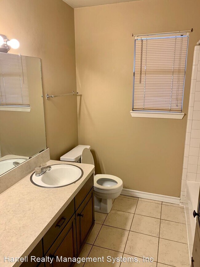 Building Photo - 2 br, 1 bath House - 721 Rambler Drive
