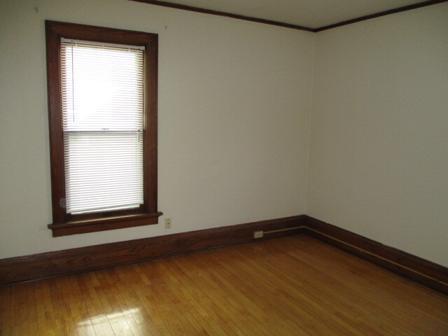 Bedroom - 1728 Van Hise Ave