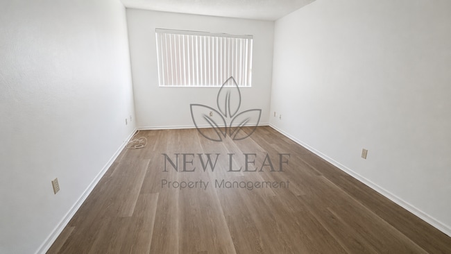 Building Photo - Charming 2-Bedroom Condo in North Pomona – Prime Location!