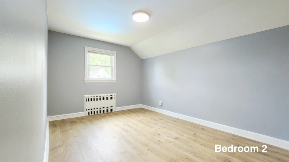 Bedroom 2 - 63 Hamilton Ave