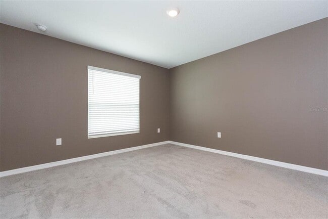 Building Photo - 5358 Woodridge Ln