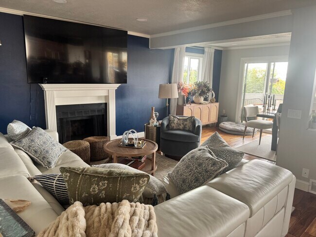 Building Photo - 2138 E 2900 N