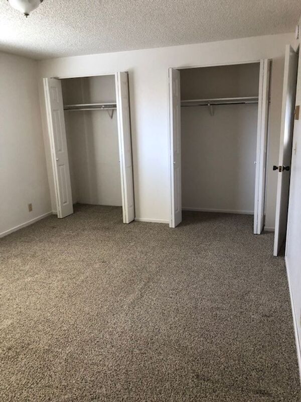 Building Photo - 1287 Kenray Loop