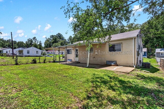 Building Photo - 5544 Sapphire Ave