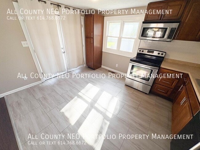 Building Photo - 3583 Carthage Ct