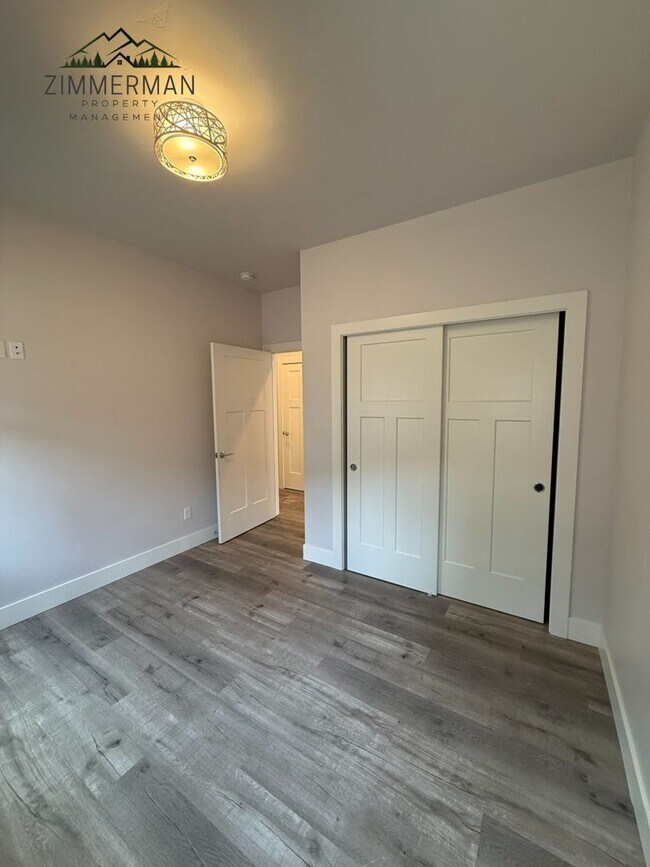 Building Photo - Beautiful 3 bed Home in Lowell