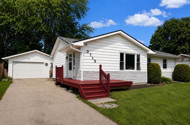 Building Photo - 3715 Knoll Ridge Dr