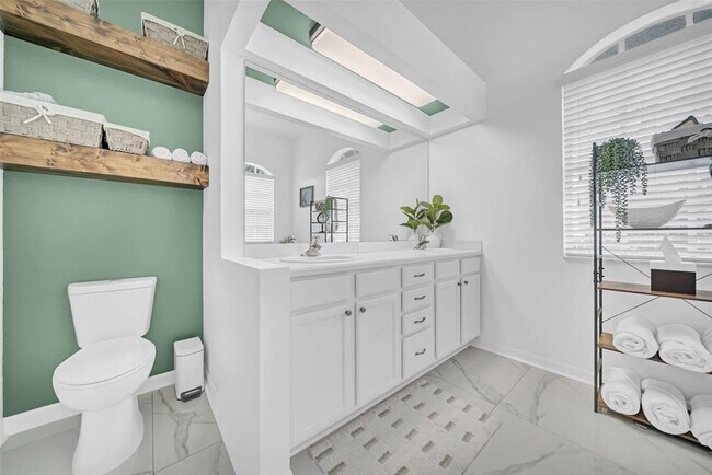 Building Photo - 4455 Gevalia Dr