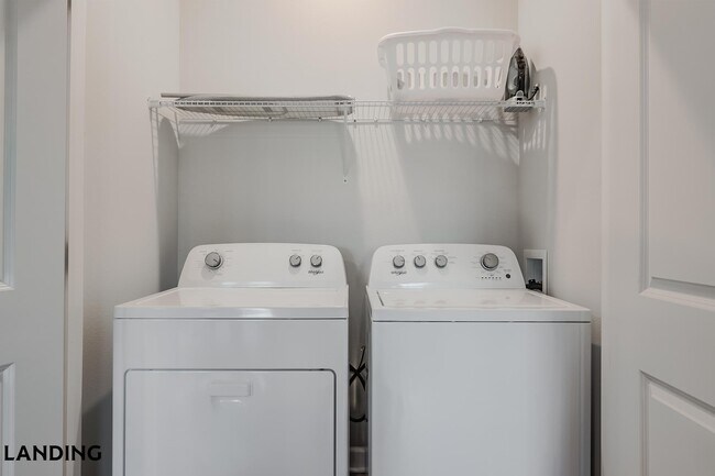 Building Photo - 5001 Willowgate Loop