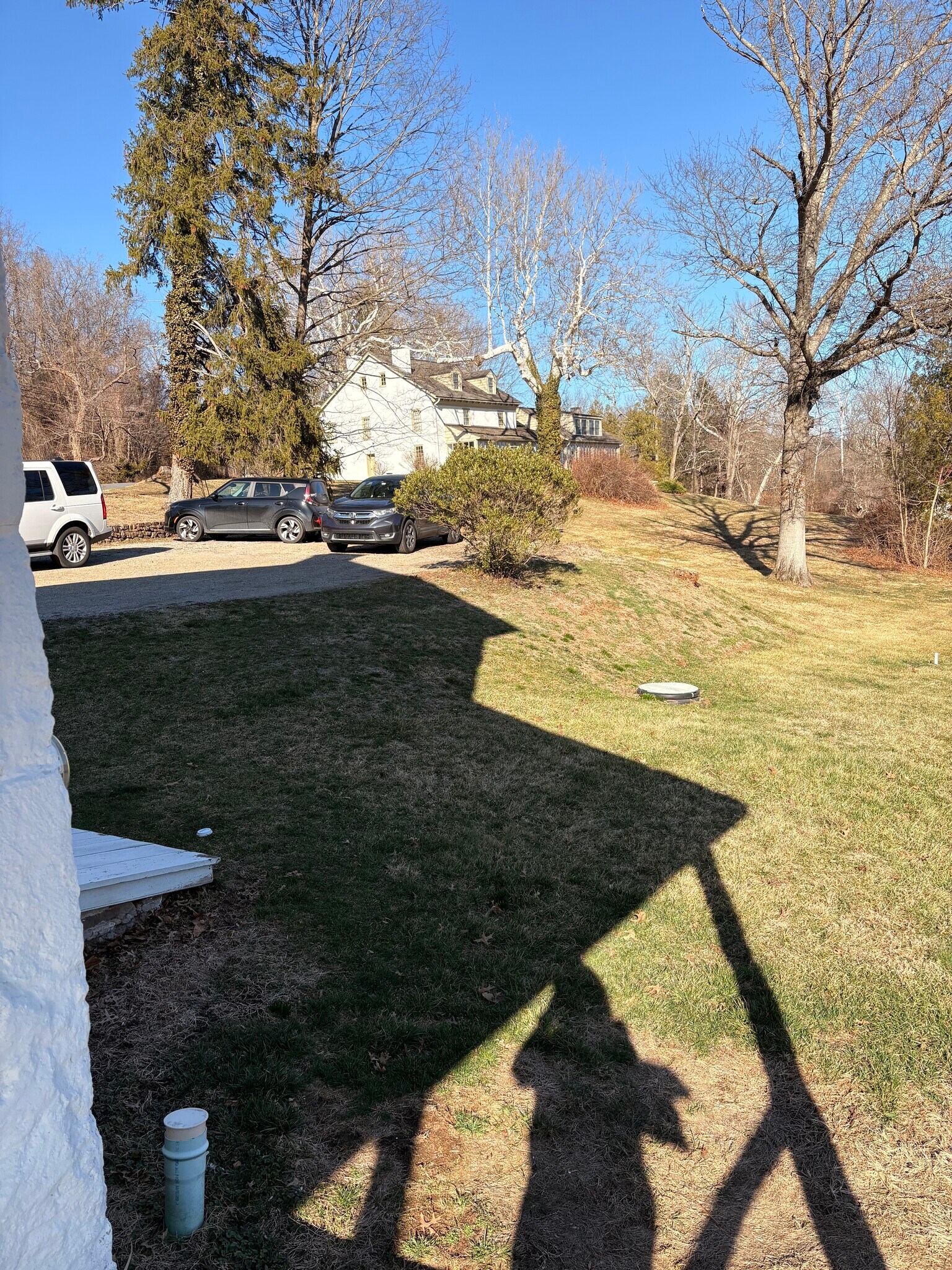Side yard and parking - 3380 Coventryville Rd