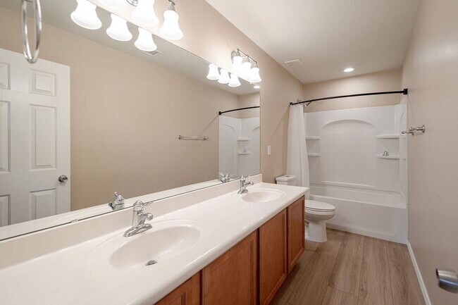 Building Photo - 26197 W Potter Dr