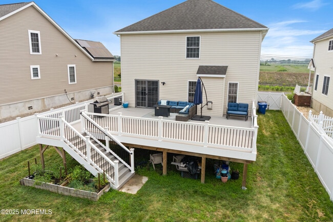 Building Photo - 36 Main St