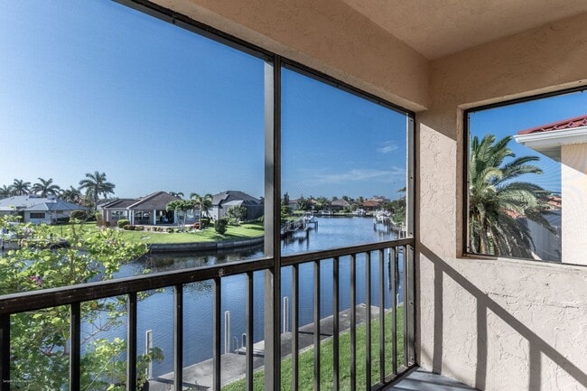Building Photo - DRASTIC PRICE DROP!! WATERFRONT- 2-BEDROOMS, 2-BATH- PUNTA GORDA ISLES