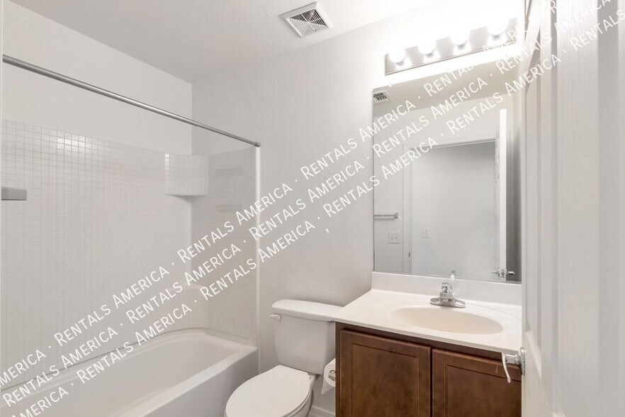 Building Photo - 8345 W Redshank Dr