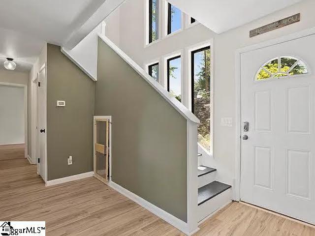 Building Photo - 1201 Winding Way