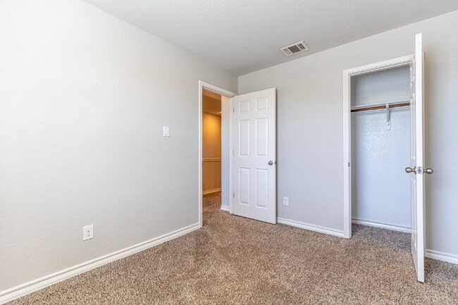 Building Photo - 6265 Eddie Way