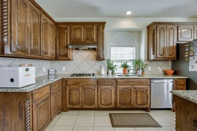 Building Photo - 12453 Tyler Dr