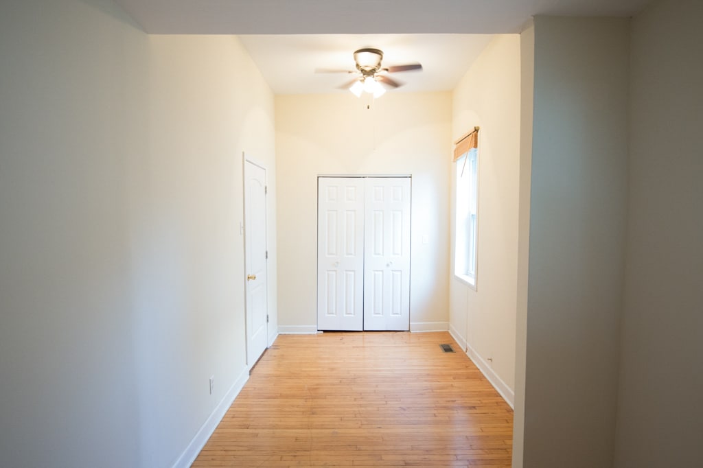 Building Photo - 1703 W Irving Park Rd