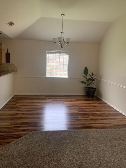 Building Photo - 4330 Rimrock Cir