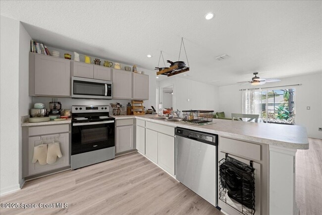 Building Photo - 487 Dadeville St SE