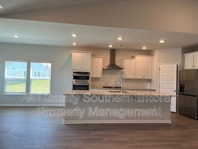 Building Photo - 5692 White Bark Drive